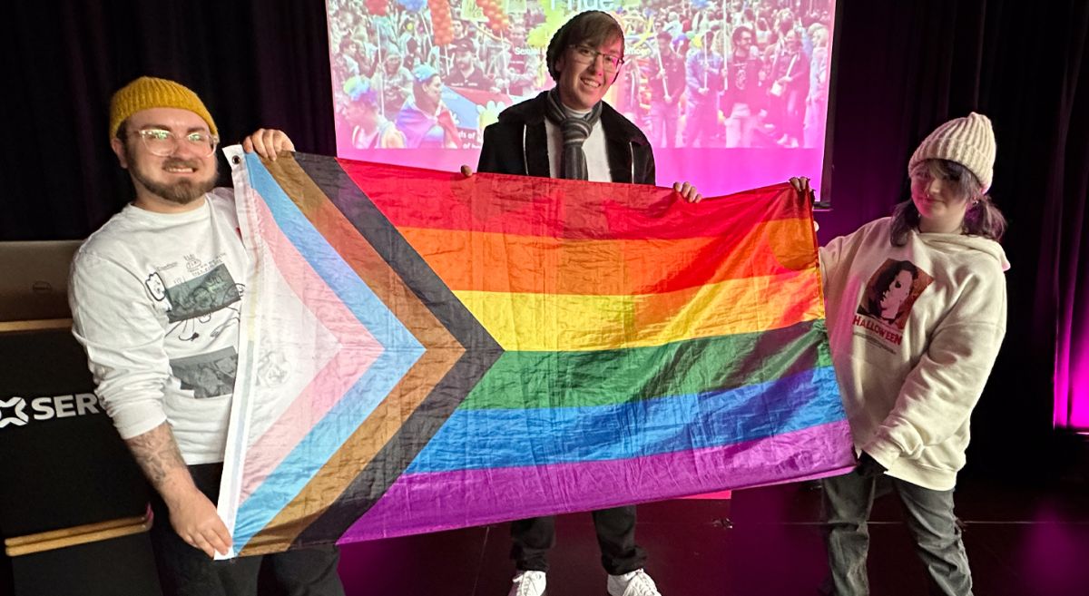 Picture of students at the Pride event